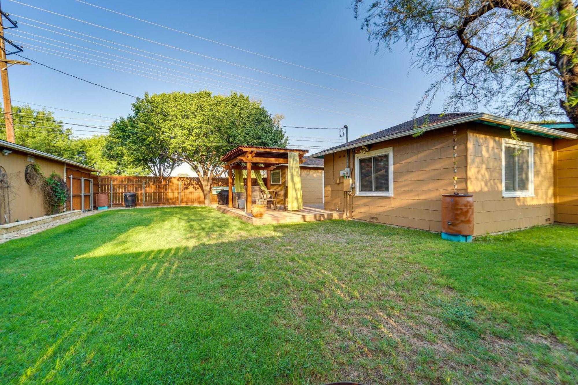 Lovely Lubbock Home With Furnished Deck And Grill Екстер'єр фото
